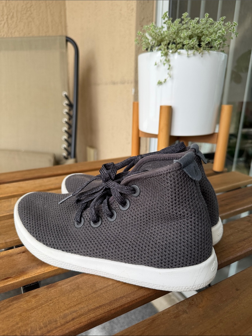 All birds Casual High-Top Sneakers - Charcoal Sz W7